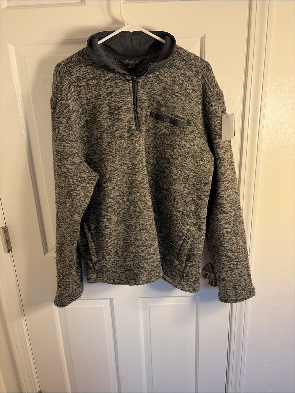 Eddie Bauer Men's Heathered Charcoal Gray Half-Zip Sweater